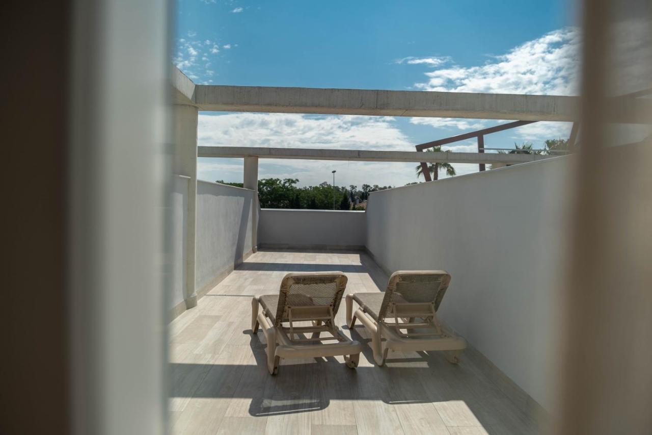 Aljarafe Suites By Qhotels Gelves Eksteriør billede